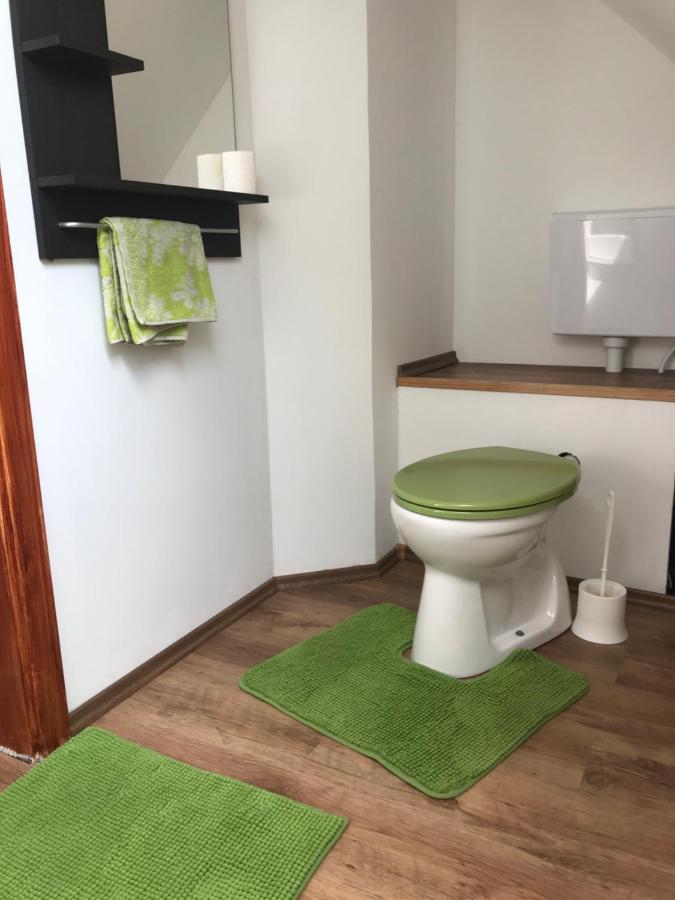 Siposreti Apartmanhaz Szentgyorgyvar Eksteriør billede